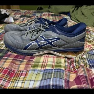 Men’s ASICS Shoes